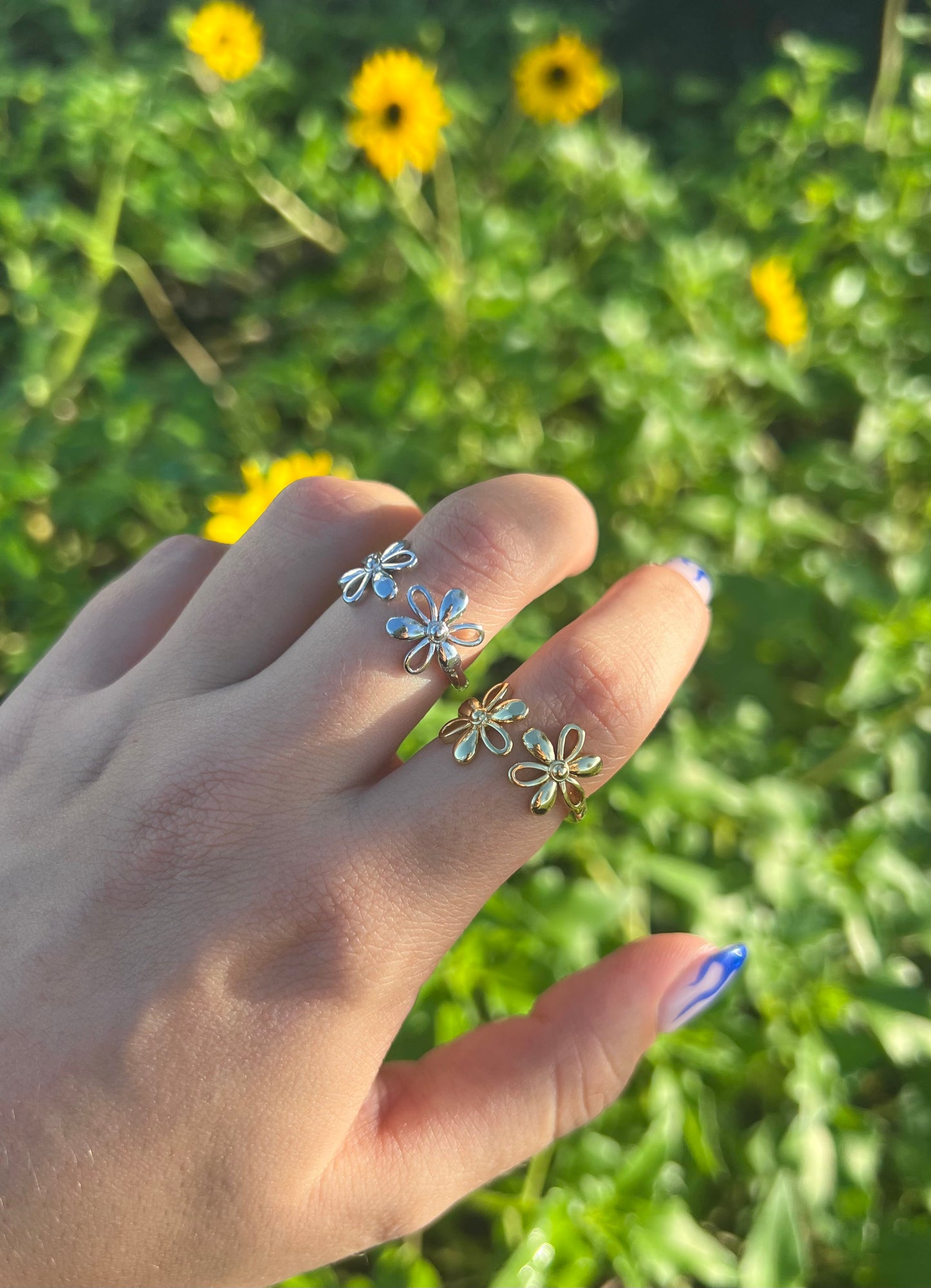 Lily Ring