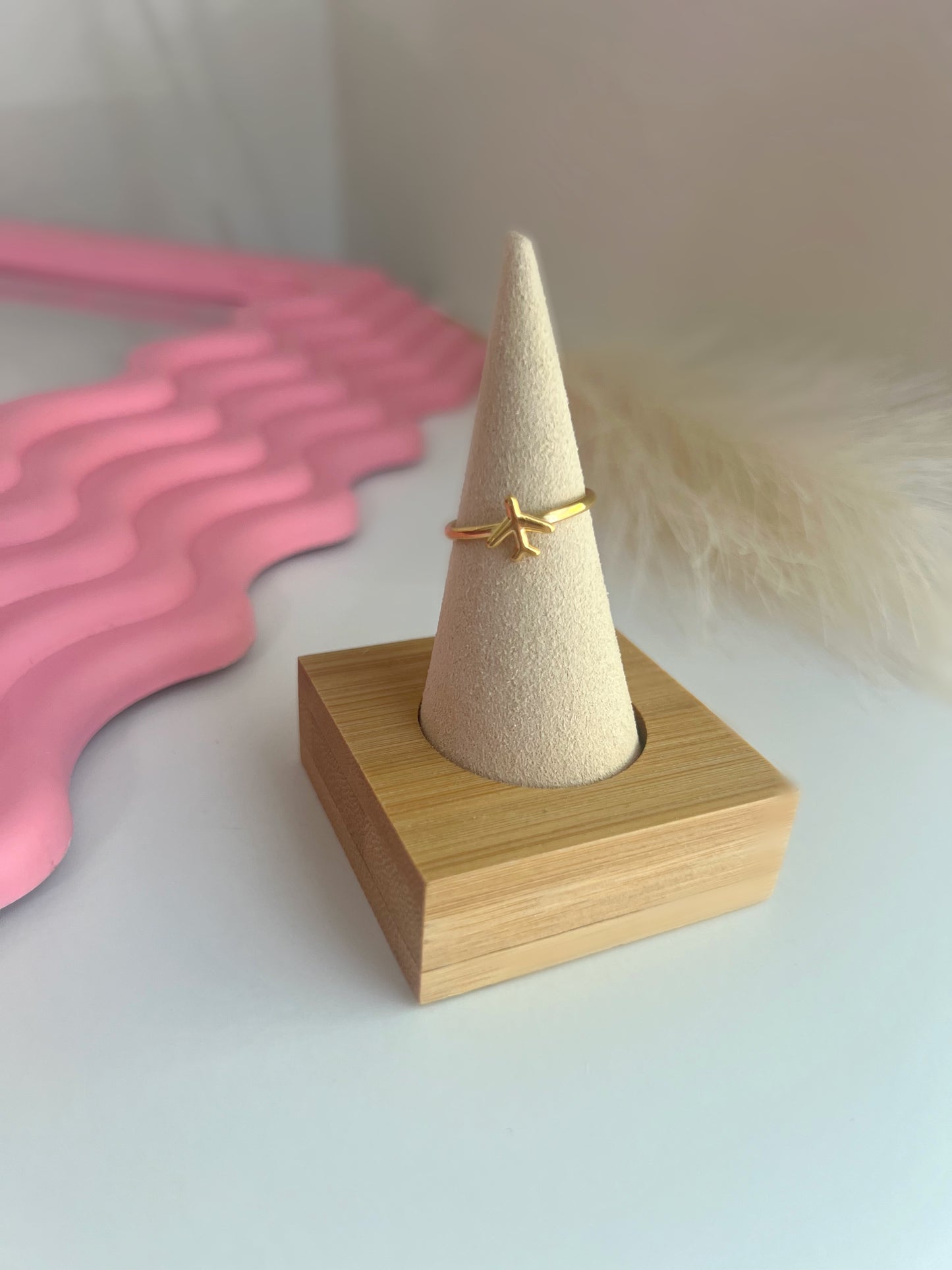 Airplane Ring