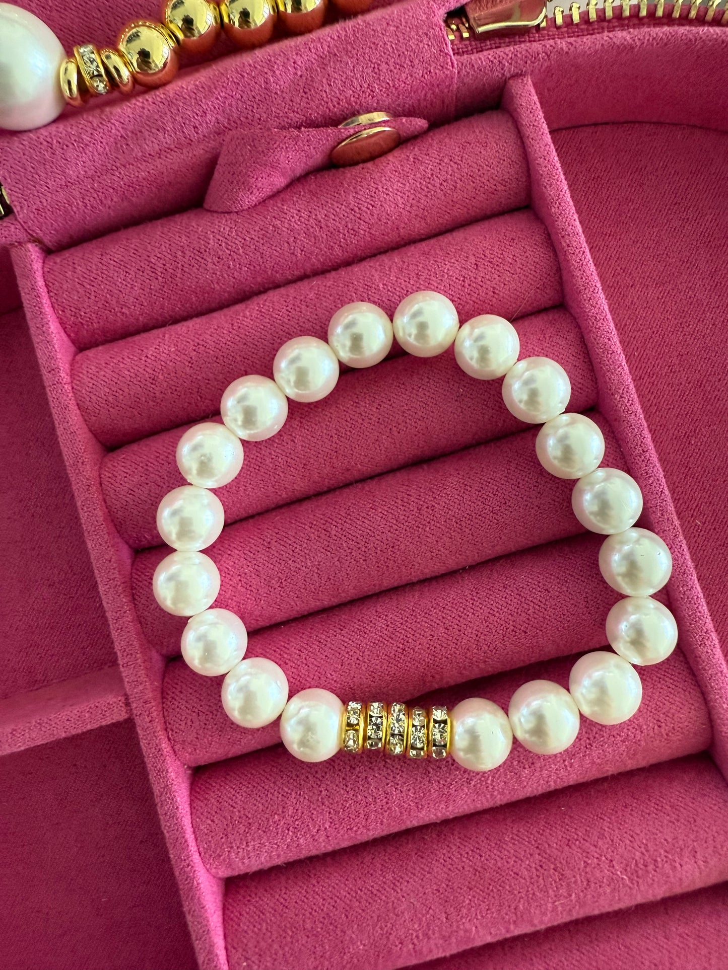 Pearls Bracelets