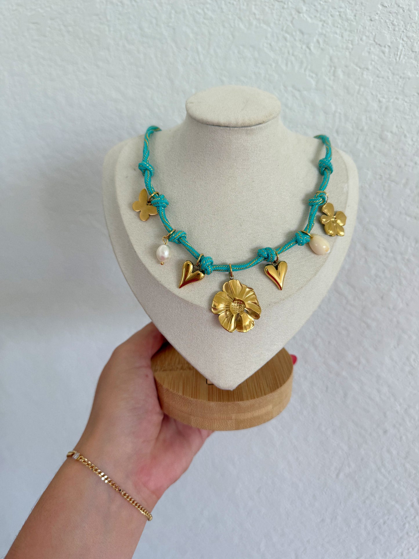 Isla Necklace