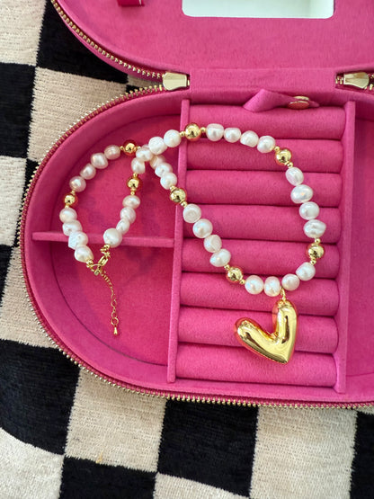Amoris Pearl Necklace