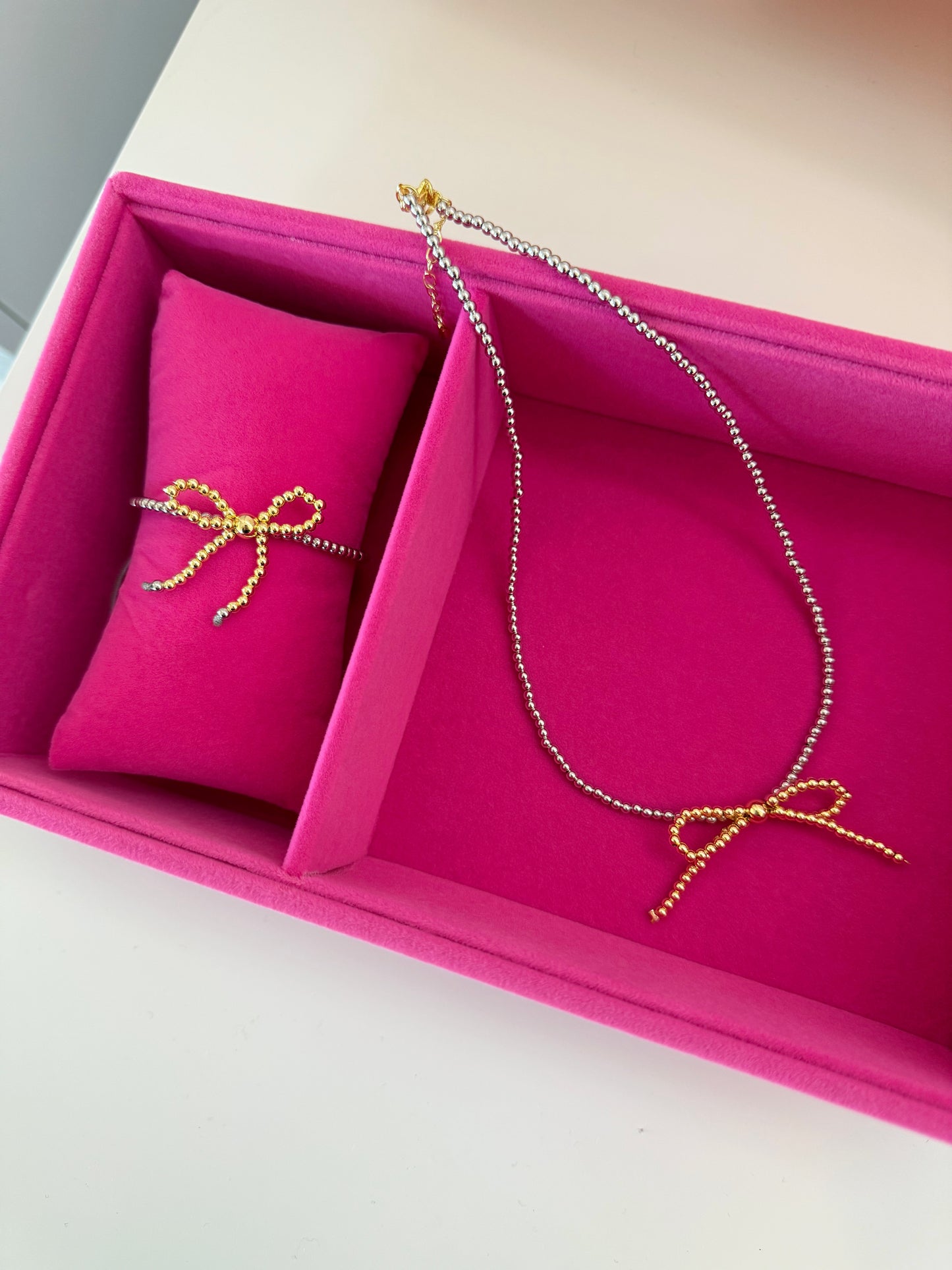 Two-Tone Bow