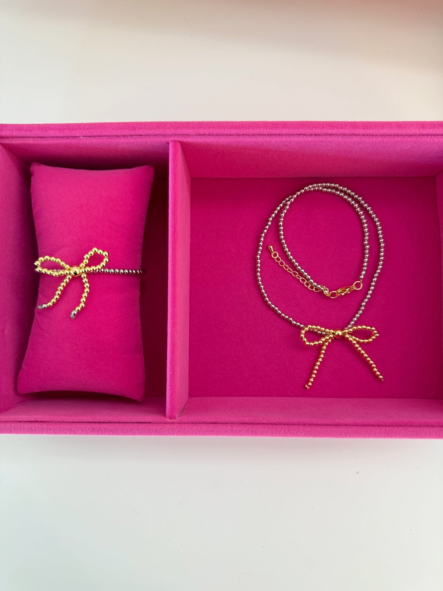 Two-Tone Bow