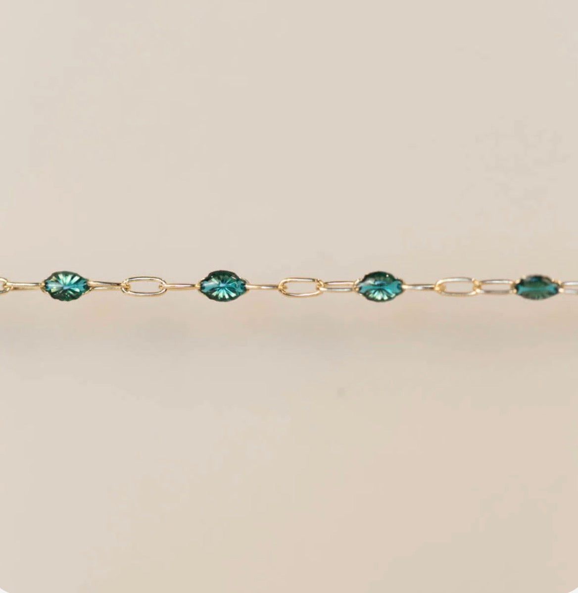 Paperclip Enamel in Green
