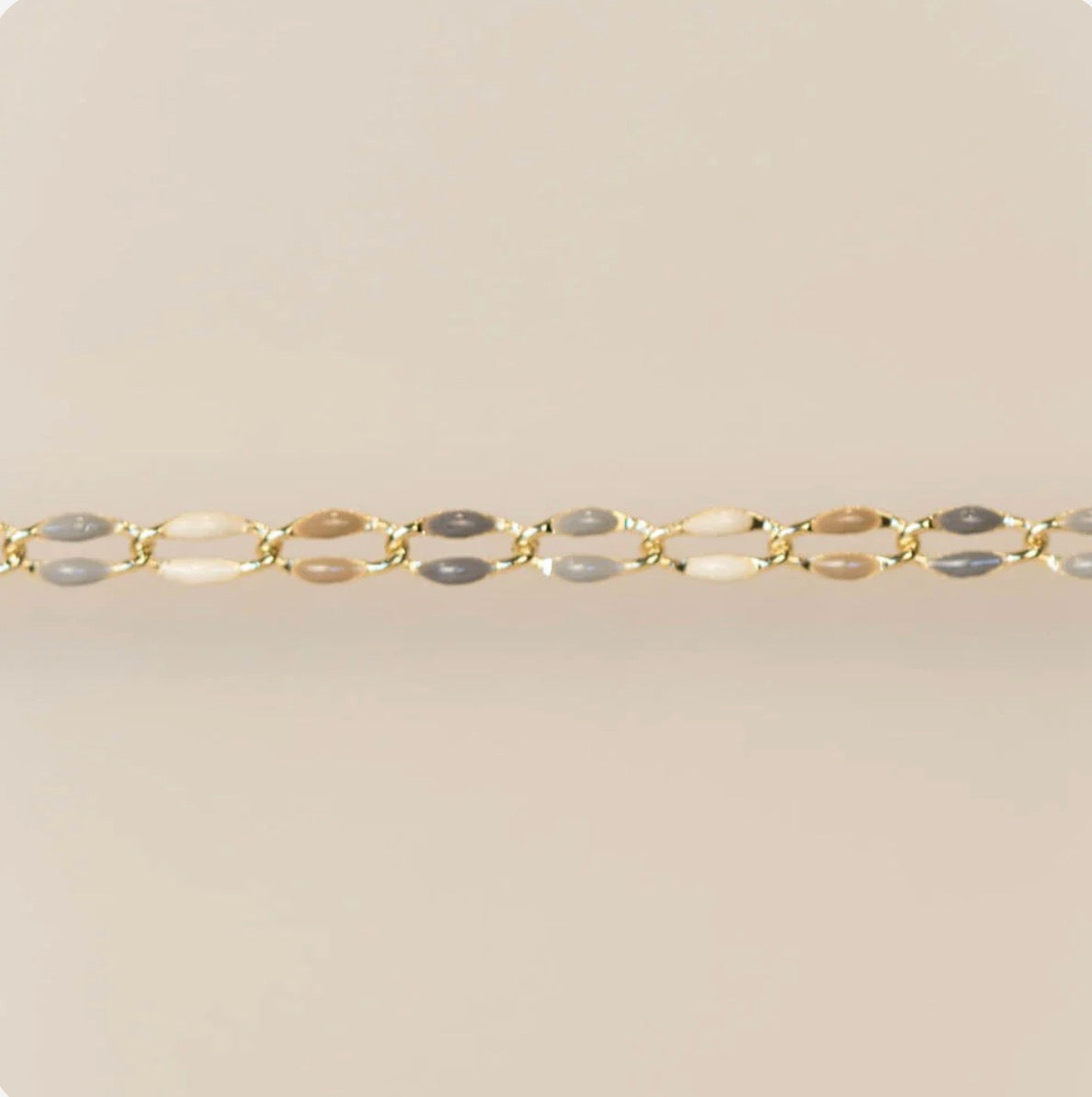 Gold Enamel Chain in Latte