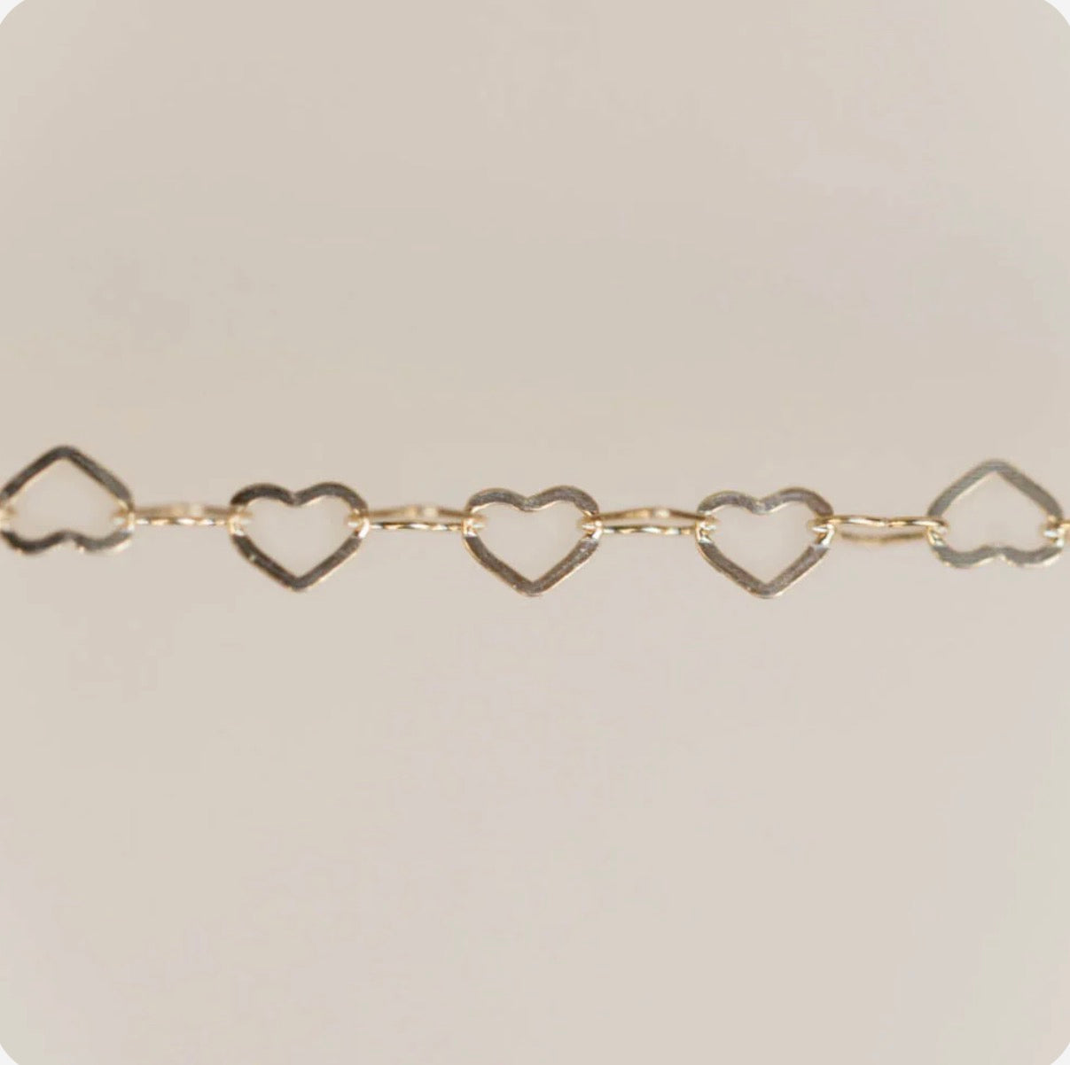 Mini Hearts Chain in Gold